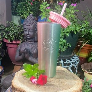 New Starbucks Powder Pink & Green Ombré 2020 Holiday Venti Cold Cup / Tumbler